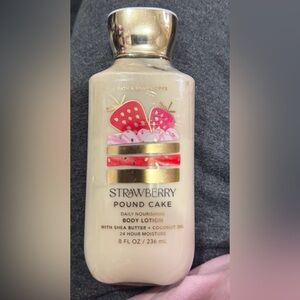 Strawberry Pound Cake